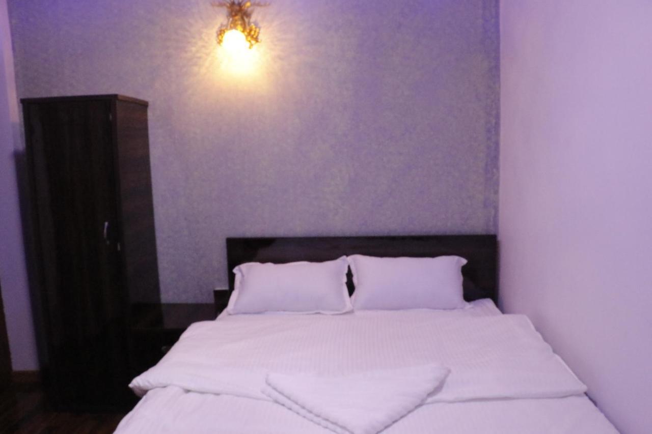 Serene B&B Kathmandu Bagian luar foto